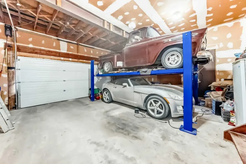 88 Castlefall Way NE Calgary AB T3J1M7