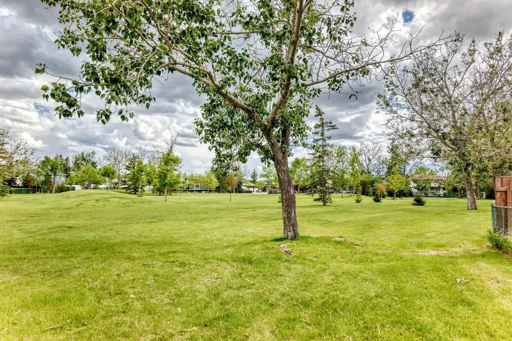 88 Castlefall Way NE Calgary AB T3J1M7