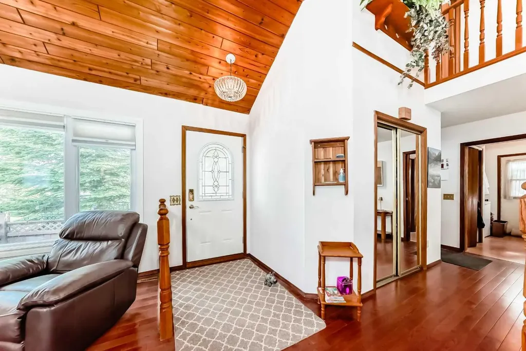 88 Castlefall Way NE Calgary AB T3J1M7