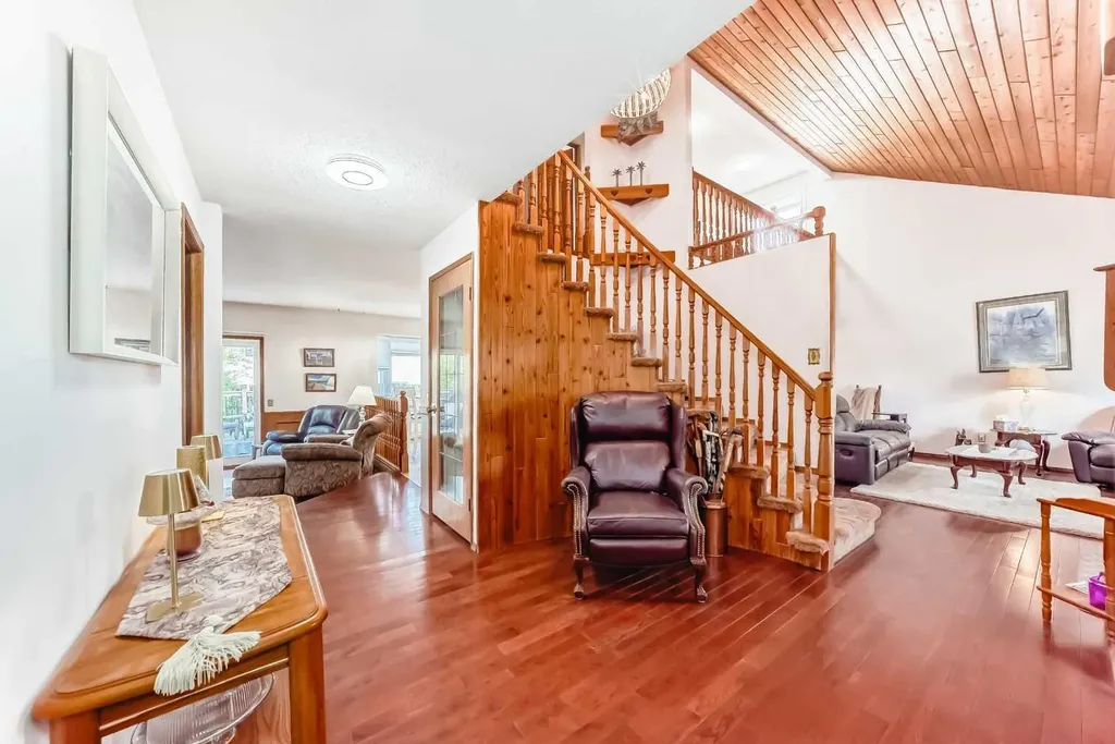 88 Castlefall Way NE Calgary AB T3J1M7