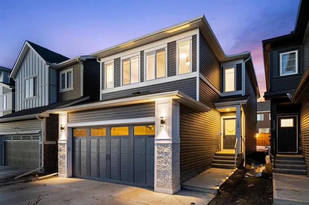 132 Carringsby Avenue NW Calgary AB t3p1s1