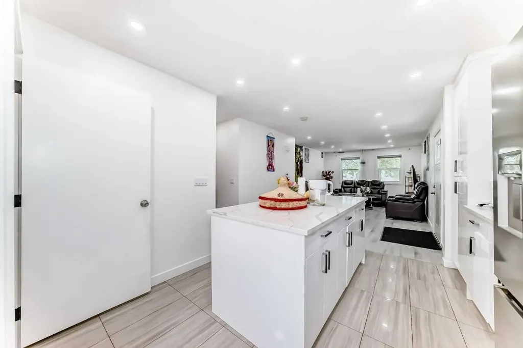 611 Penbrooke Road SE Calgary AB T2A 3S9