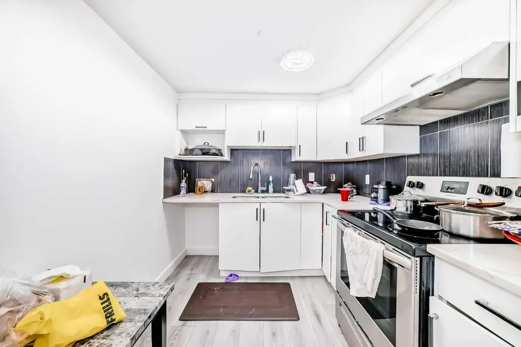611 Penbrooke Road SE Calgary AB T2A 3S9