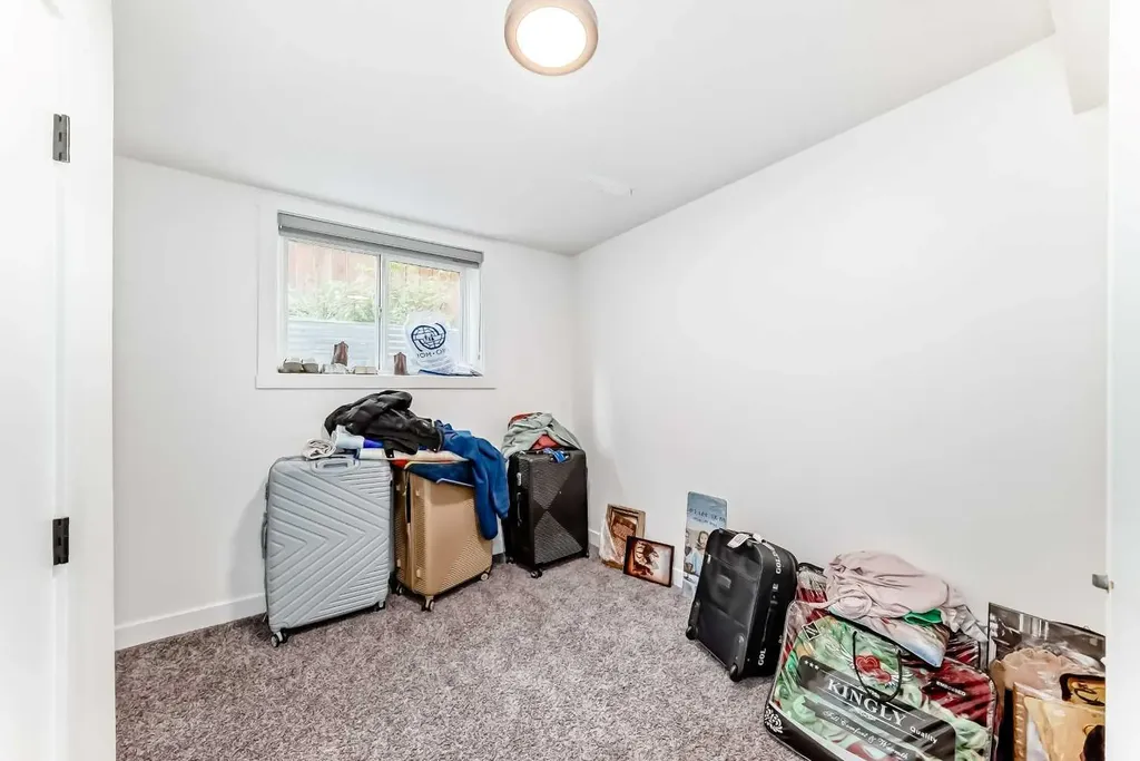 611 Penbrooke Road SE Calgary AB T2A 3S9