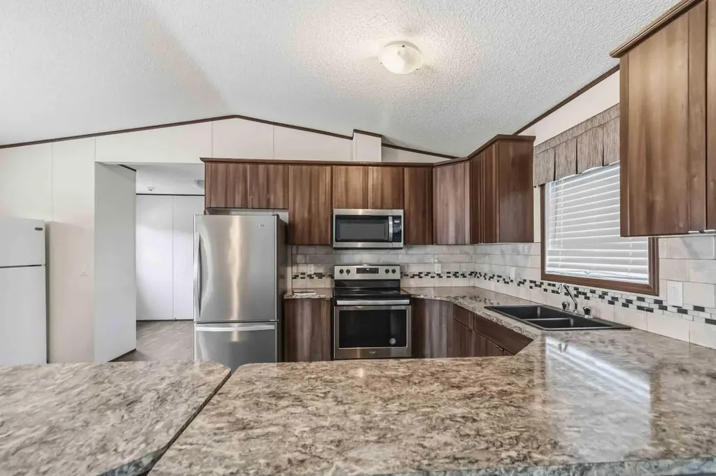 388 Gregoire Crescent Fort Mcmurray AB T9H 2L7
