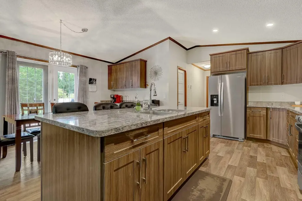 1 744018 Range Road 63 Sexsmith AB T0H 3C0