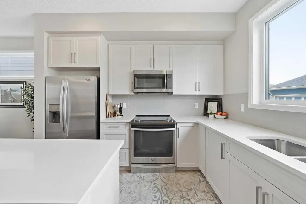 8112 Masters Boulevard SE Calgary AB T3M2L5