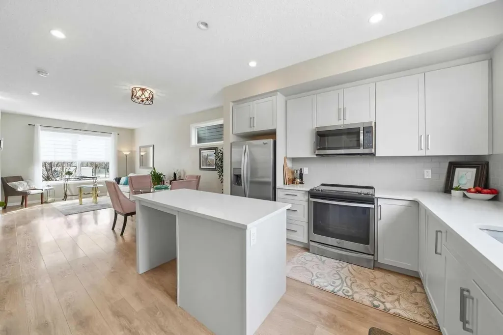 8112 Masters Boulevard SE Calgary AB T3M2L5