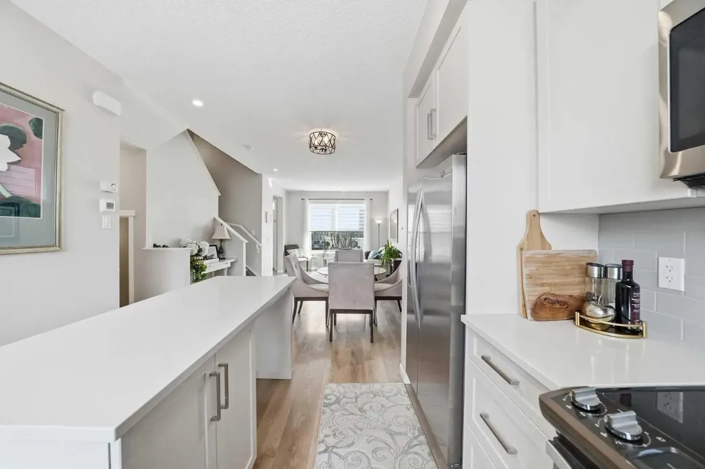8112 Masters Boulevard SE Calgary AB T3M2L5