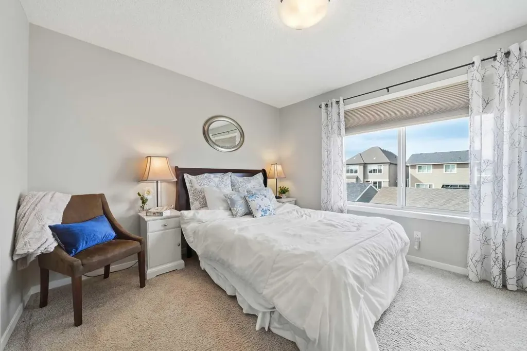 8112 Masters Boulevard SE Calgary AB T3M2L5