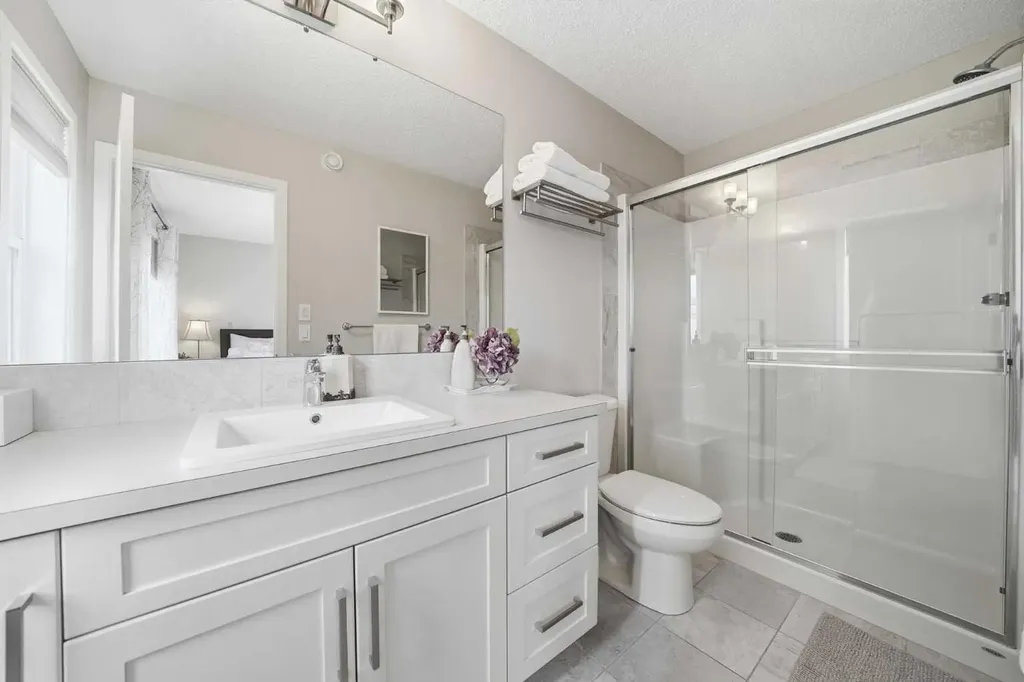 8112 Masters Boulevard SE Calgary AB T3M2L5
