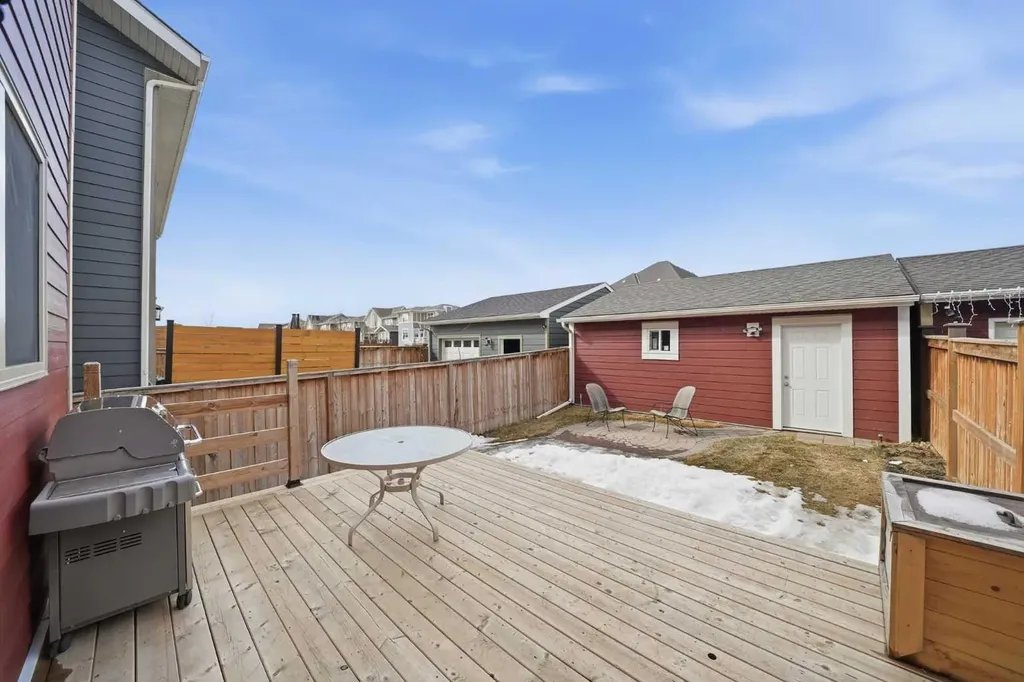 8112 Masters Boulevard SE Calgary AB T3M2L5