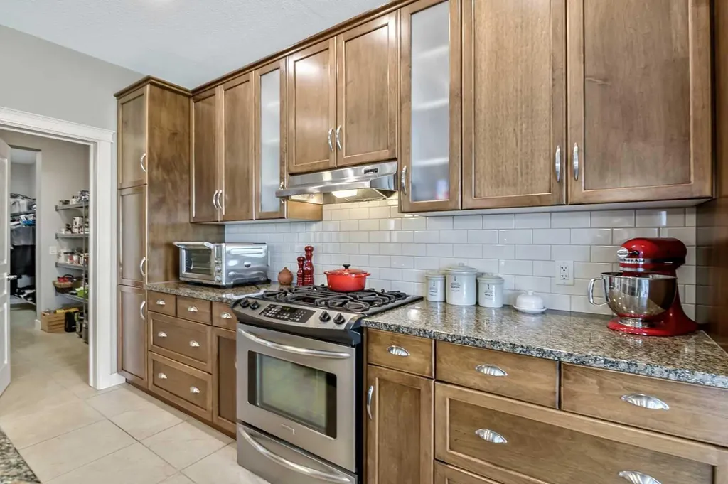 78 Cranberry Avenue SE Calgary AB T3M 0L6