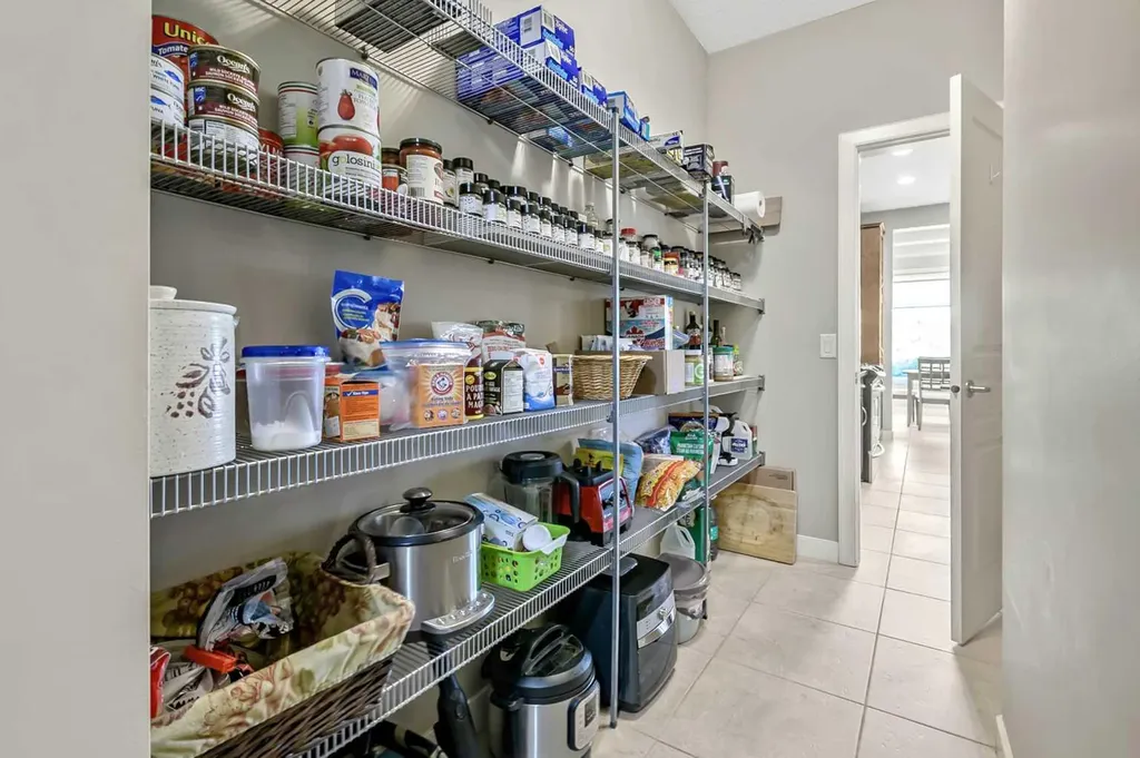 78 Cranberry Avenue SE Calgary AB T3M 0L6