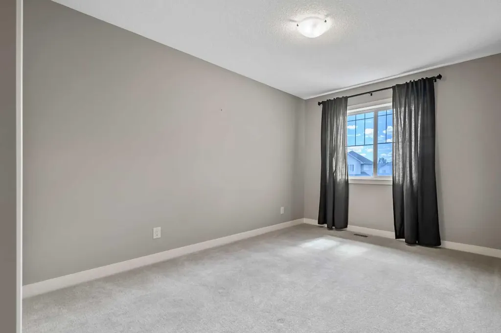 78 Cranberry Avenue SE Calgary AB T3M 0L6