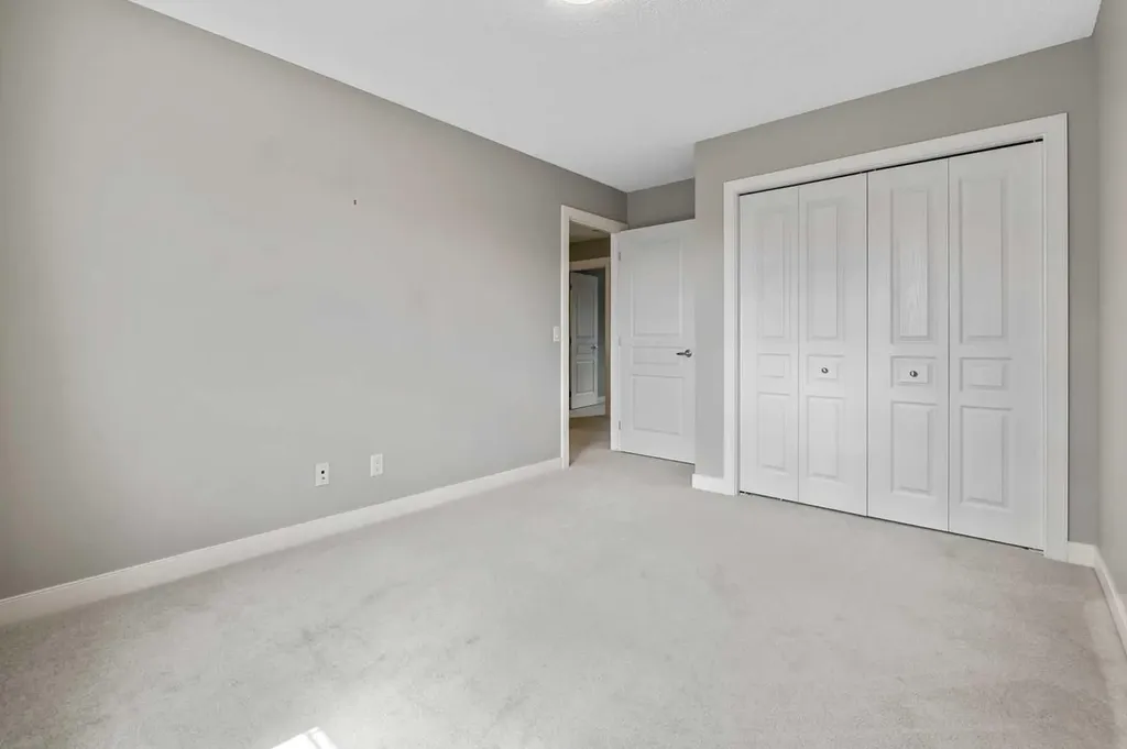 78 Cranberry Avenue SE Calgary AB T3M 0L6