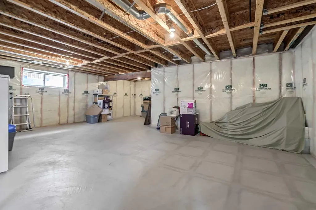78 Cranberry Avenue SE Calgary AB T3M 0L6