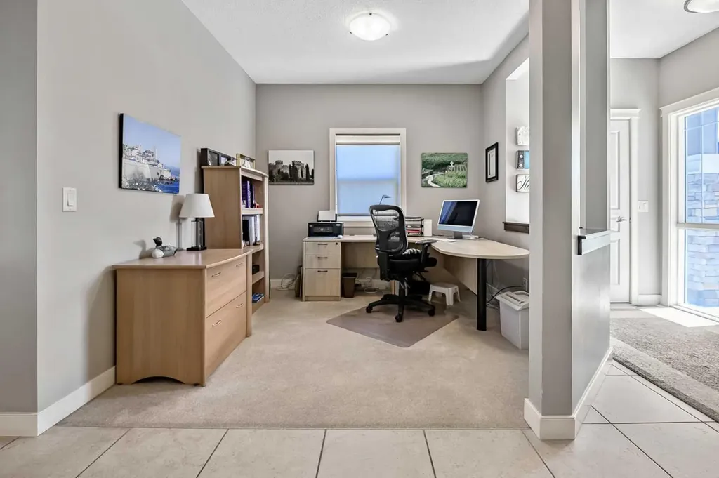 78 Cranberry Avenue SE Calgary AB T3M 0L6