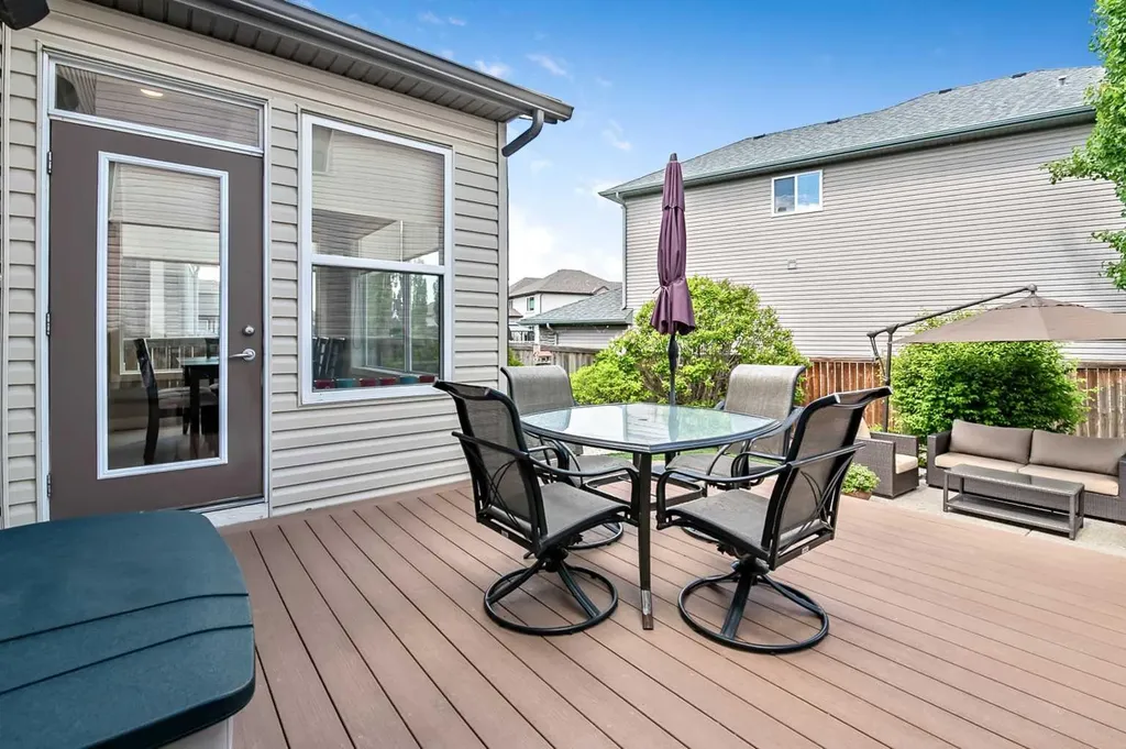 78 Cranberry Avenue SE Calgary AB T3M 0L6