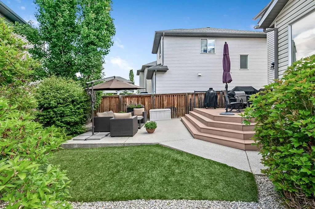 78 Cranberry Avenue SE Calgary AB T3M 0L6