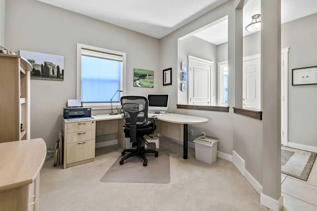 78 Cranberry Avenue SE Calgary AB T3M 0L6
