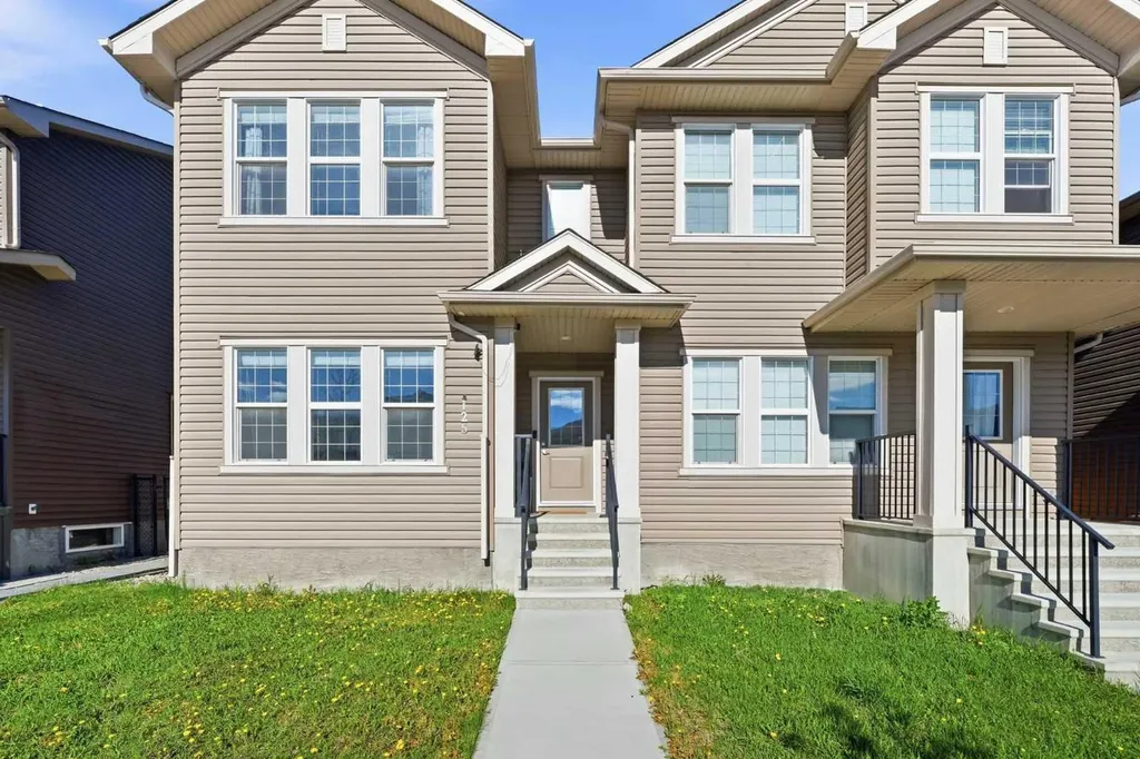 125 Evanston Hill NW Calgary AB T3P 1J7