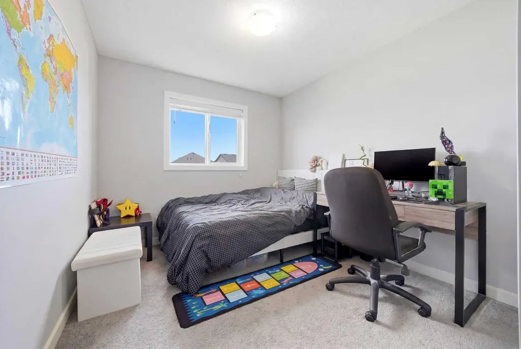 125 Evanston Hill NW Calgary AB T3P 1J7