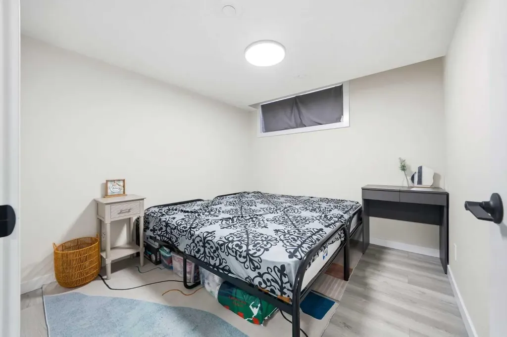 125 Evanston Hill NW Calgary AB T3P 1J7