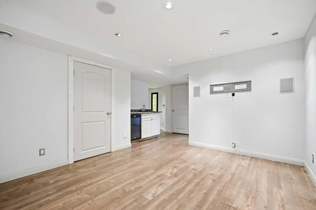 121 Copperstone Close SE Calgary AB T2Z0P4