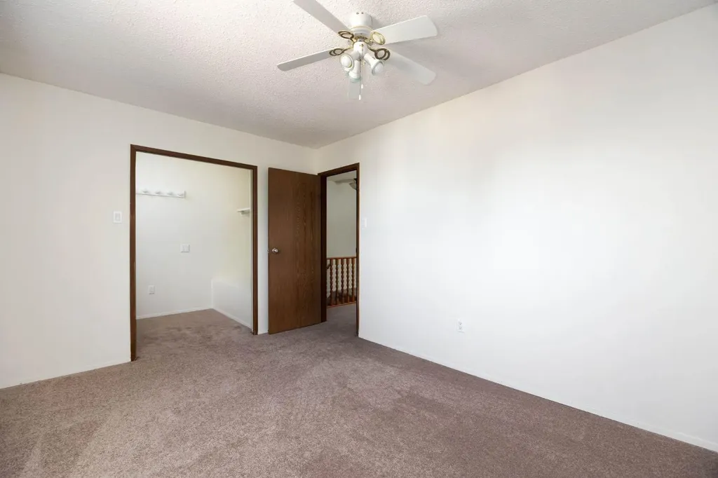 121 Erindale Road Fort Mcmurray AB T9H 4N4