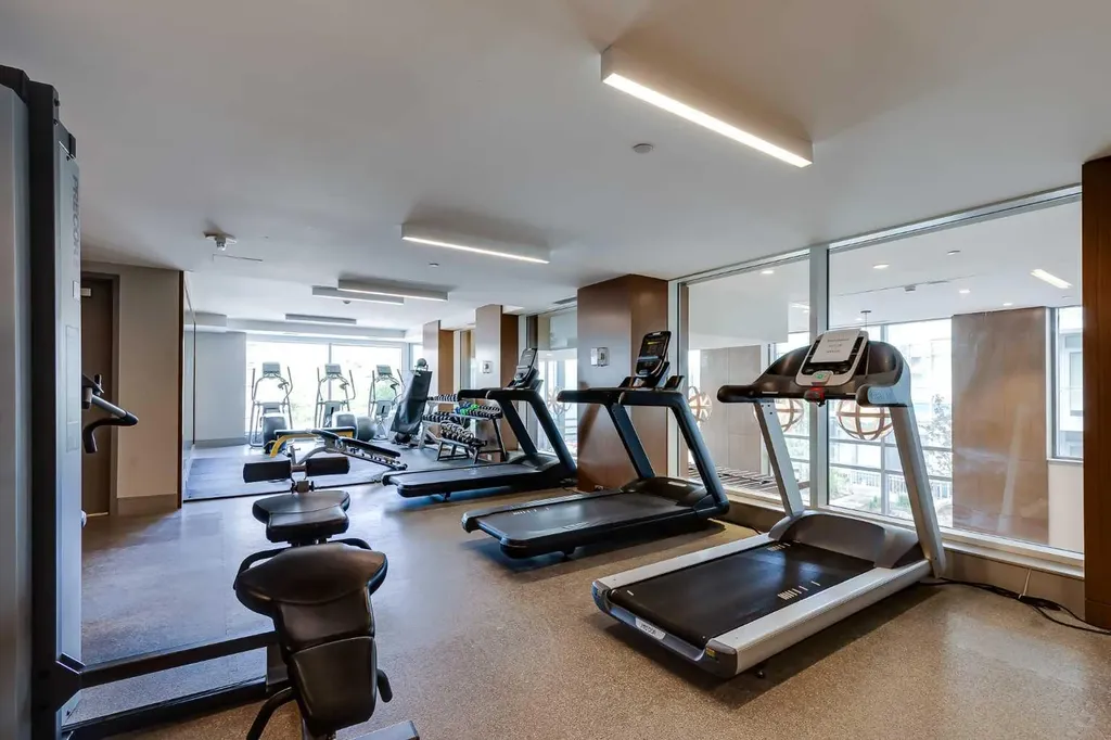138 Waterfront Court SW Calgary AB T2P 1L1