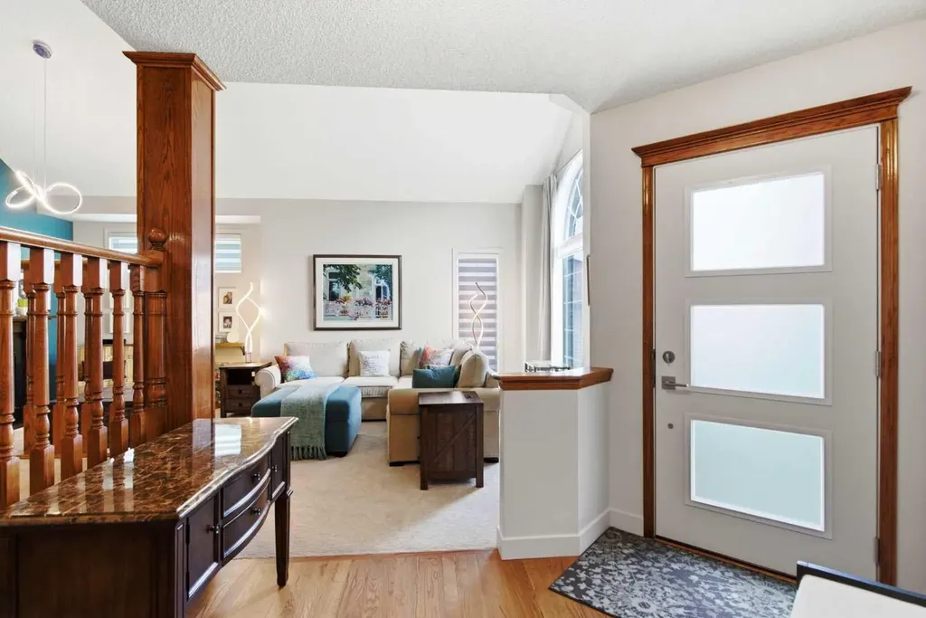 67 Douglas Shore Close SE Calgary AB T2Z 2K7