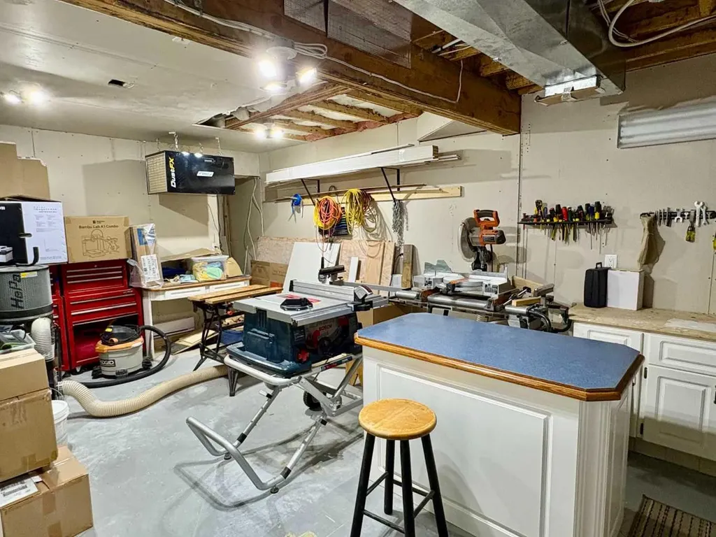 67 Douglas Shore Close SE Calgary AB T2Z 2K7