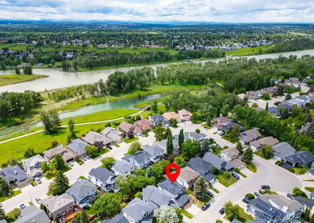 67 Douglas Shore Close SE Calgary AB T2Z 2K7