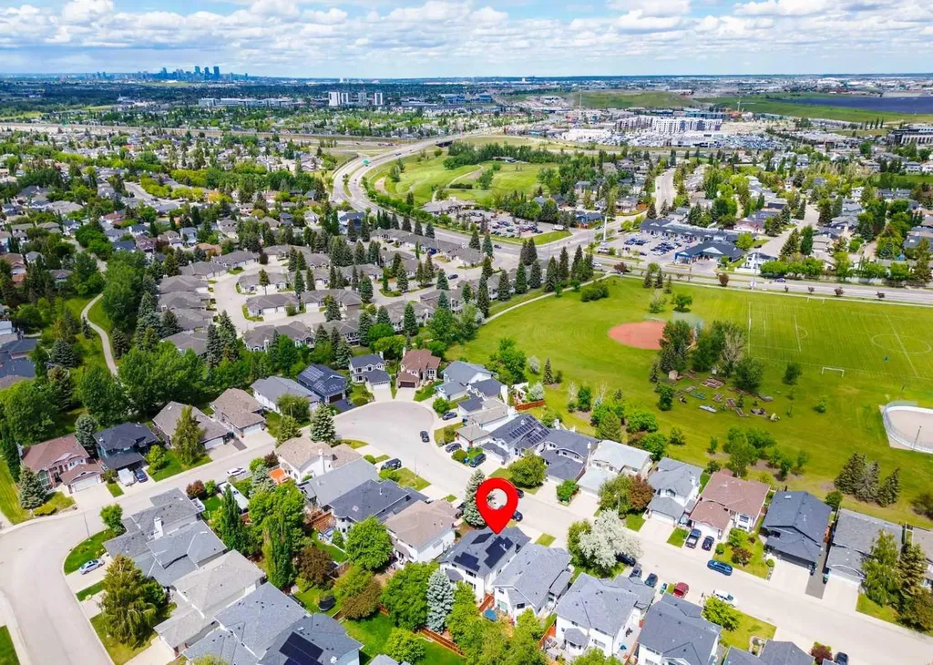 67 Douglas Shore Close SE Calgary AB T2Z 2K7
