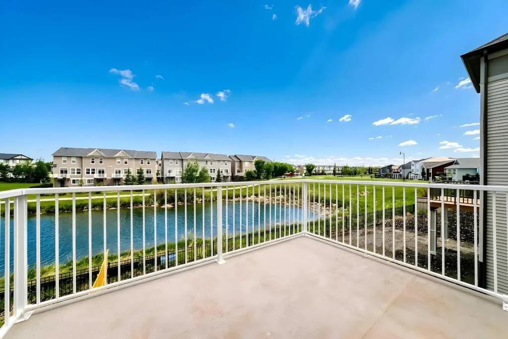 310 Montrose Crescent SE High River AB T1V 0L1