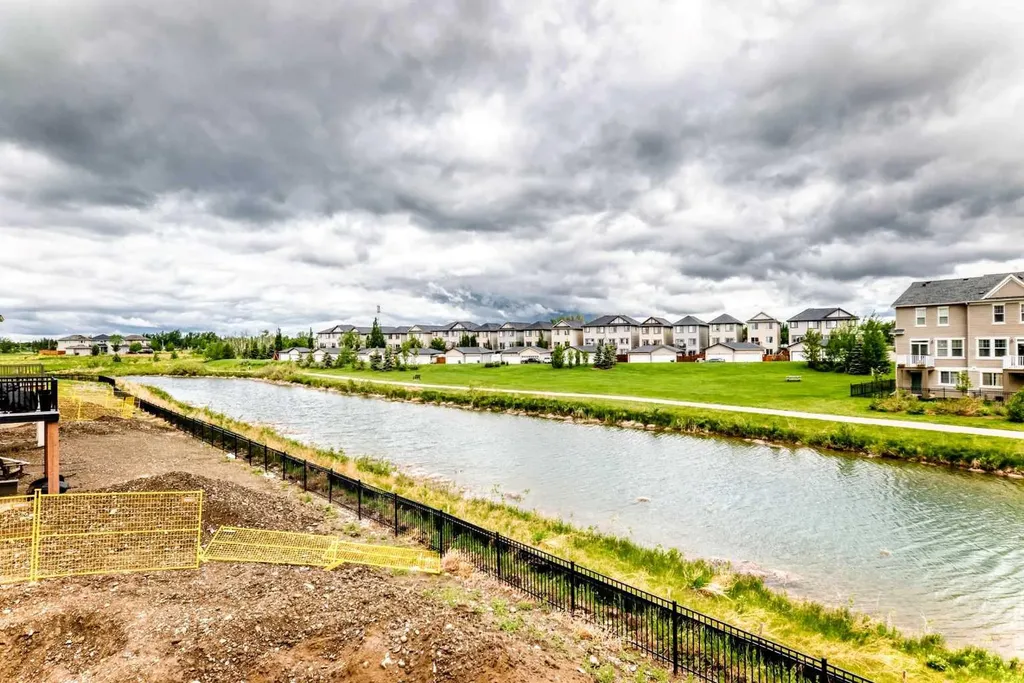 310 Montrose Crescent SE High River AB T1V 0L1