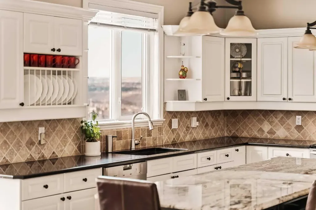 70 Patterson Close SW Calgary AB T3H 3K2