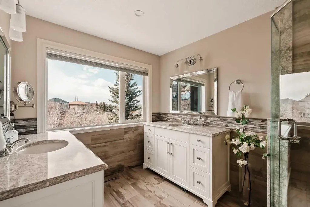 70 Patterson Close SW Calgary AB T3H 3K2