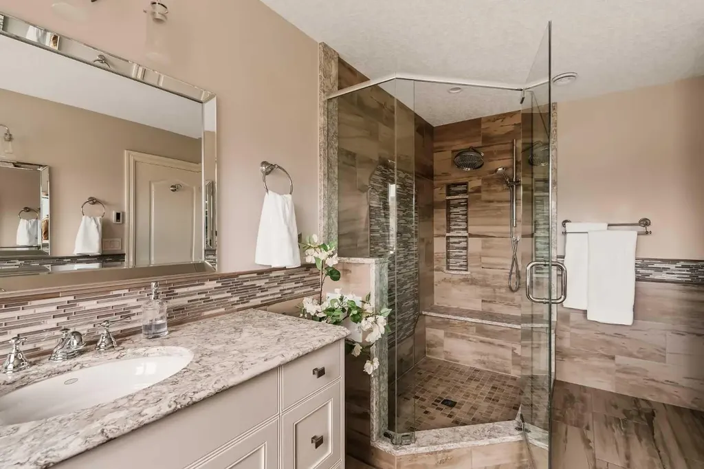 70 Patterson Close SW Calgary AB T3H 3K2