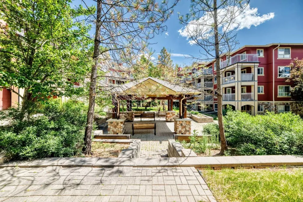5115 Richard Road SW Calgary AB T3E 7M7