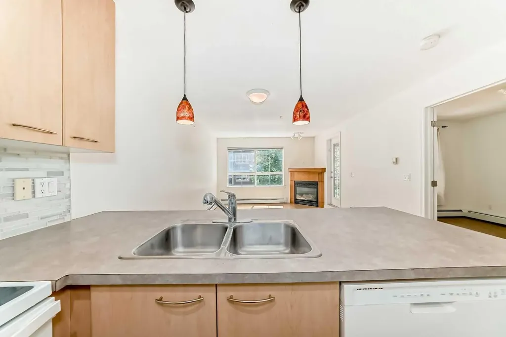 5115 Richard Road SW Calgary AB T3E 7M7
