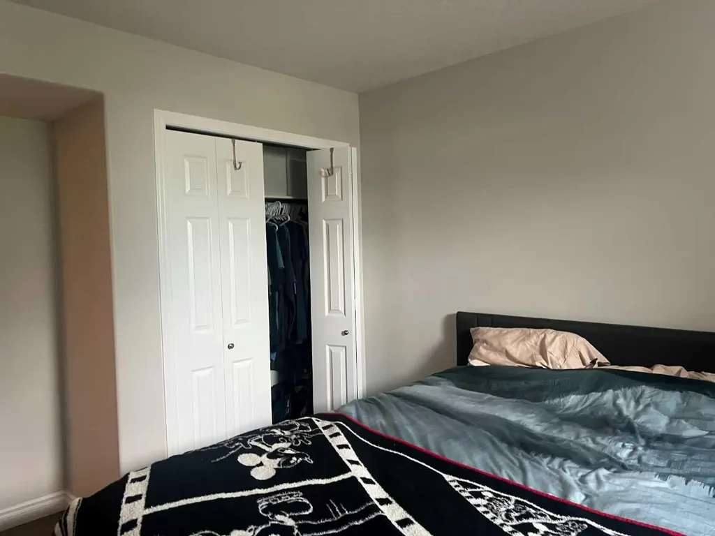 807 8a Avenue Fox Creek AB T0H 1P0