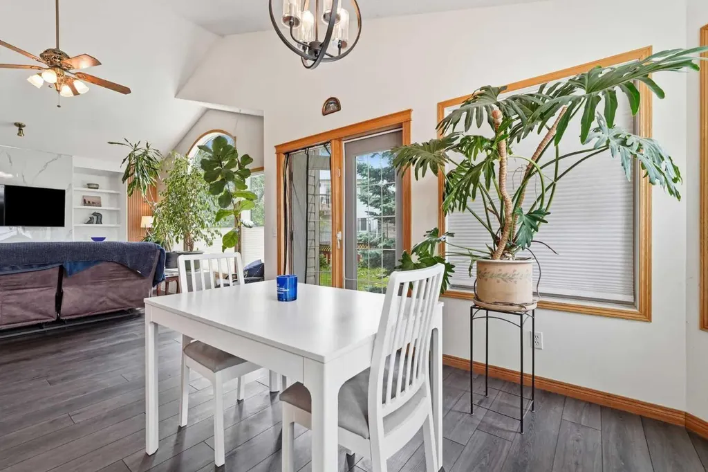 761 Sheep River Court Okotoks AB T1S1T8
