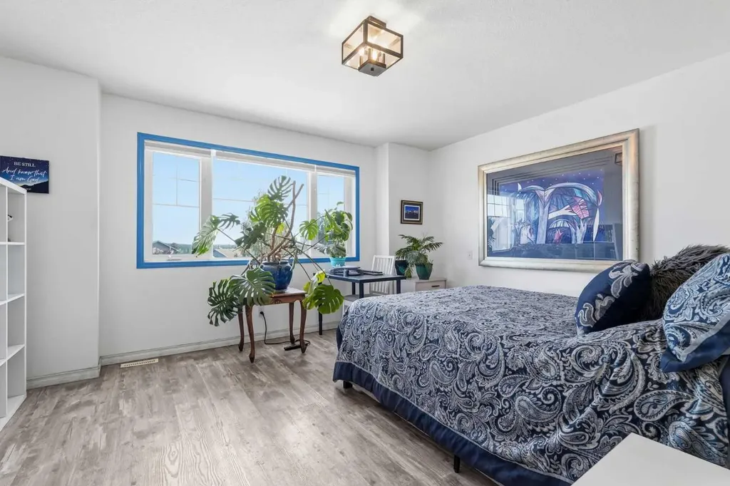761 Sheep River Court Okotoks AB T1S1T8