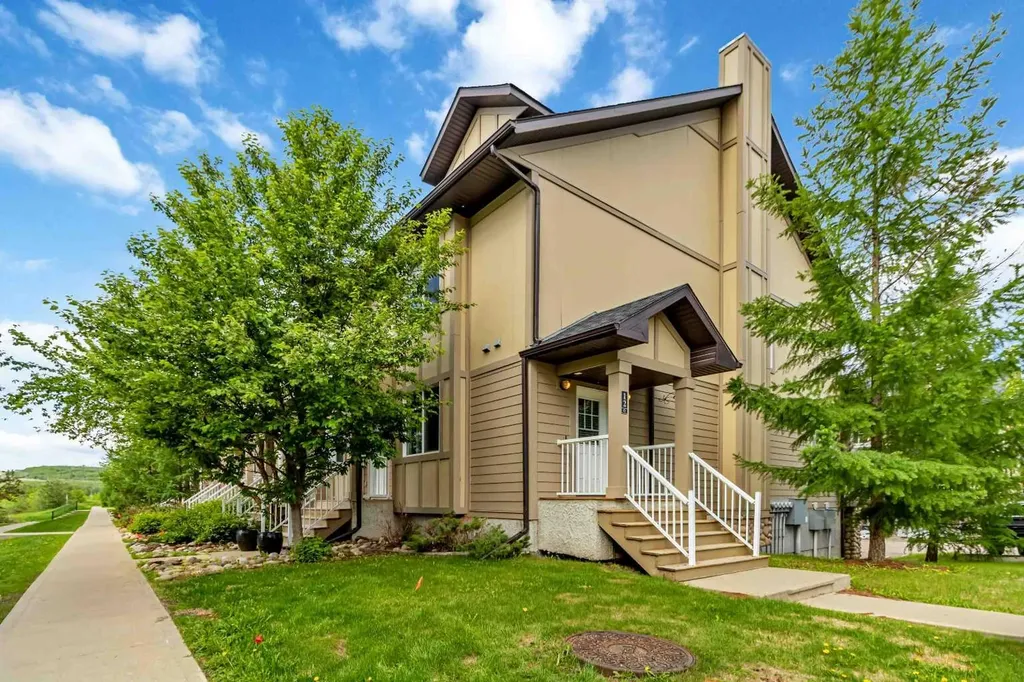 137 Fontaine Crescent Fort Mcmurray AB T9H 0C3