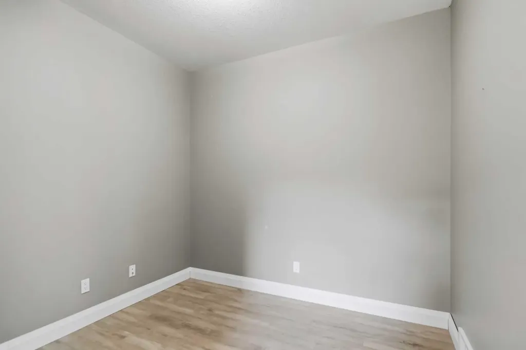 137 Fontaine Crescent Fort Mcmurray AB T9H 0C3