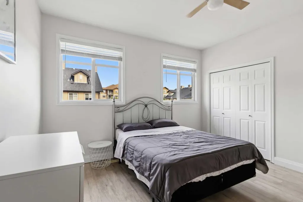 137 Fontaine Crescent Fort Mcmurray AB T9H 0C3