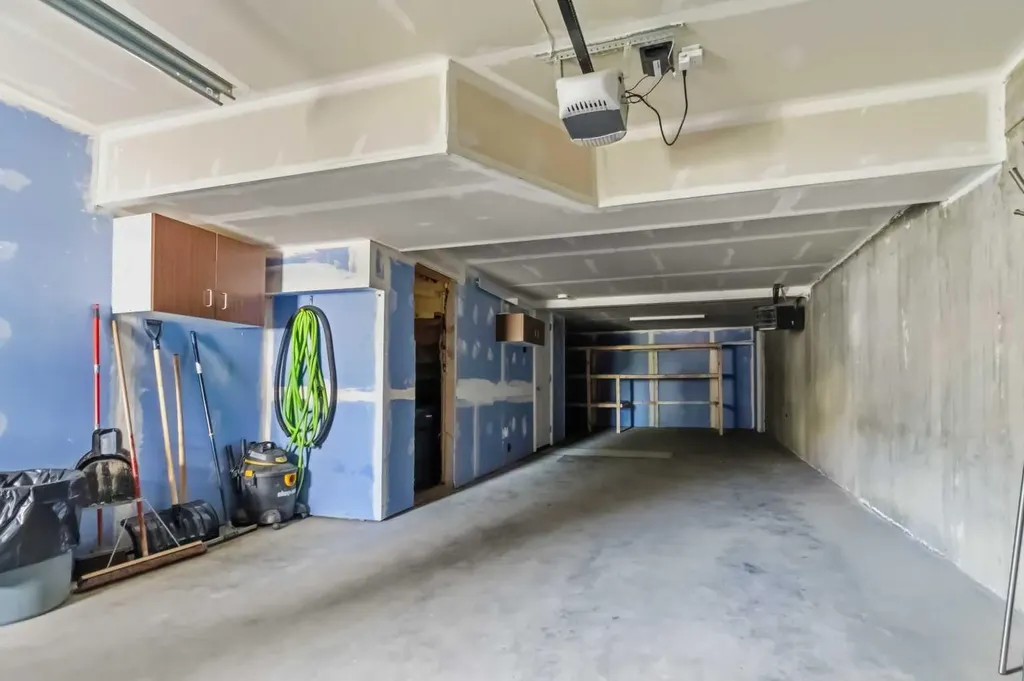 137 Fontaine Crescent Fort Mcmurray AB T9H 0C3