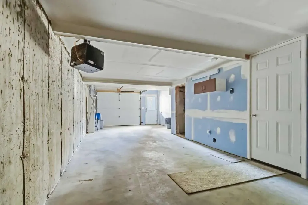 137 Fontaine Crescent Fort Mcmurray AB T9H 0C3
